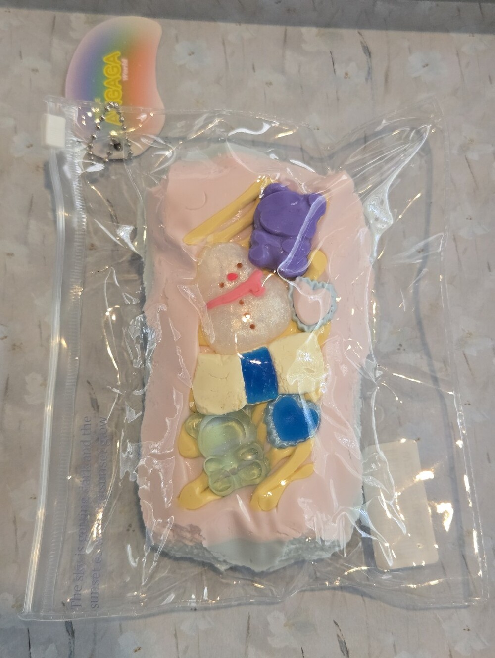 Taba Snowman Gummy Squishy